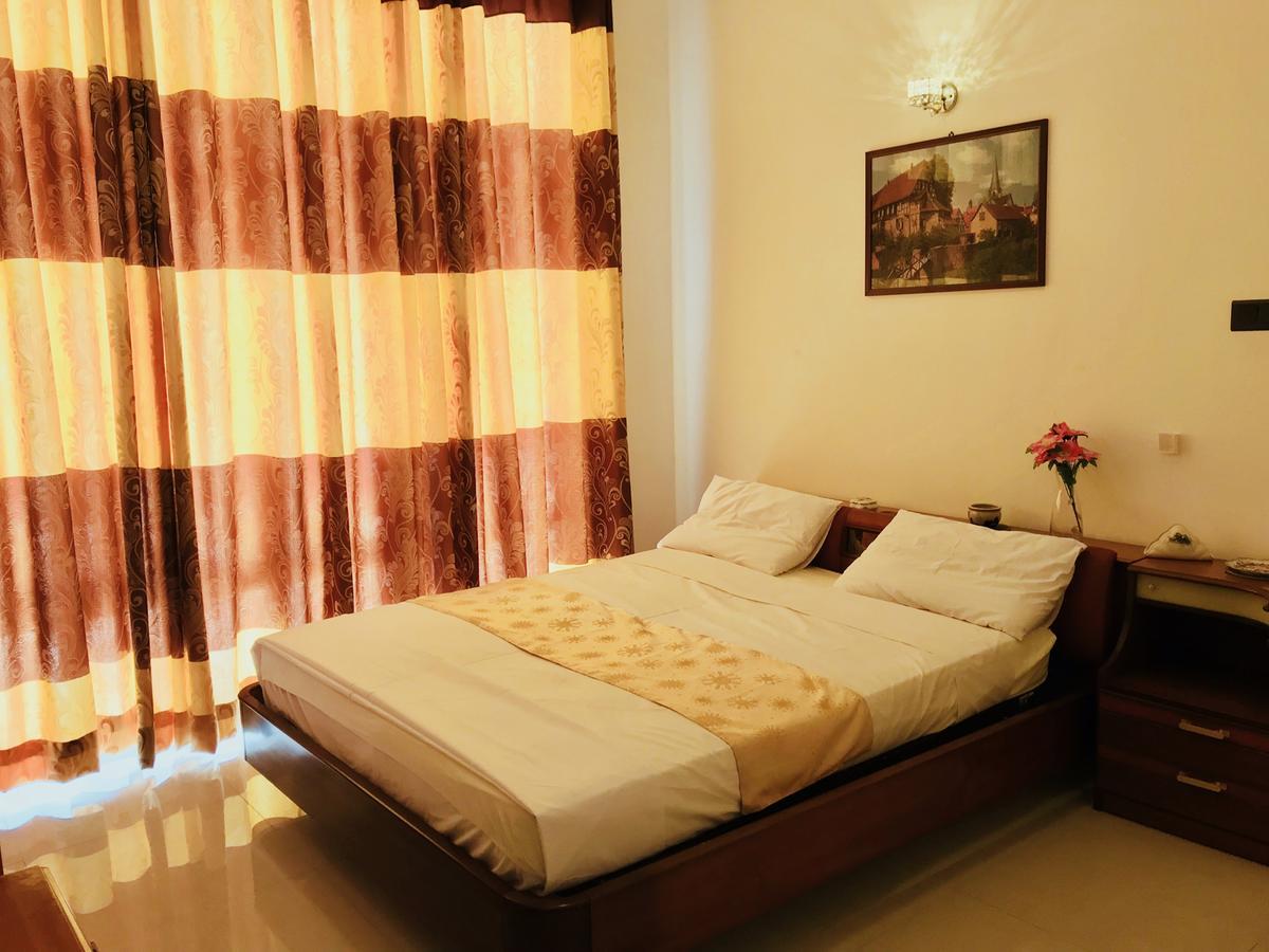 Queens Beach Hotel Tangalle Eksteriør billede