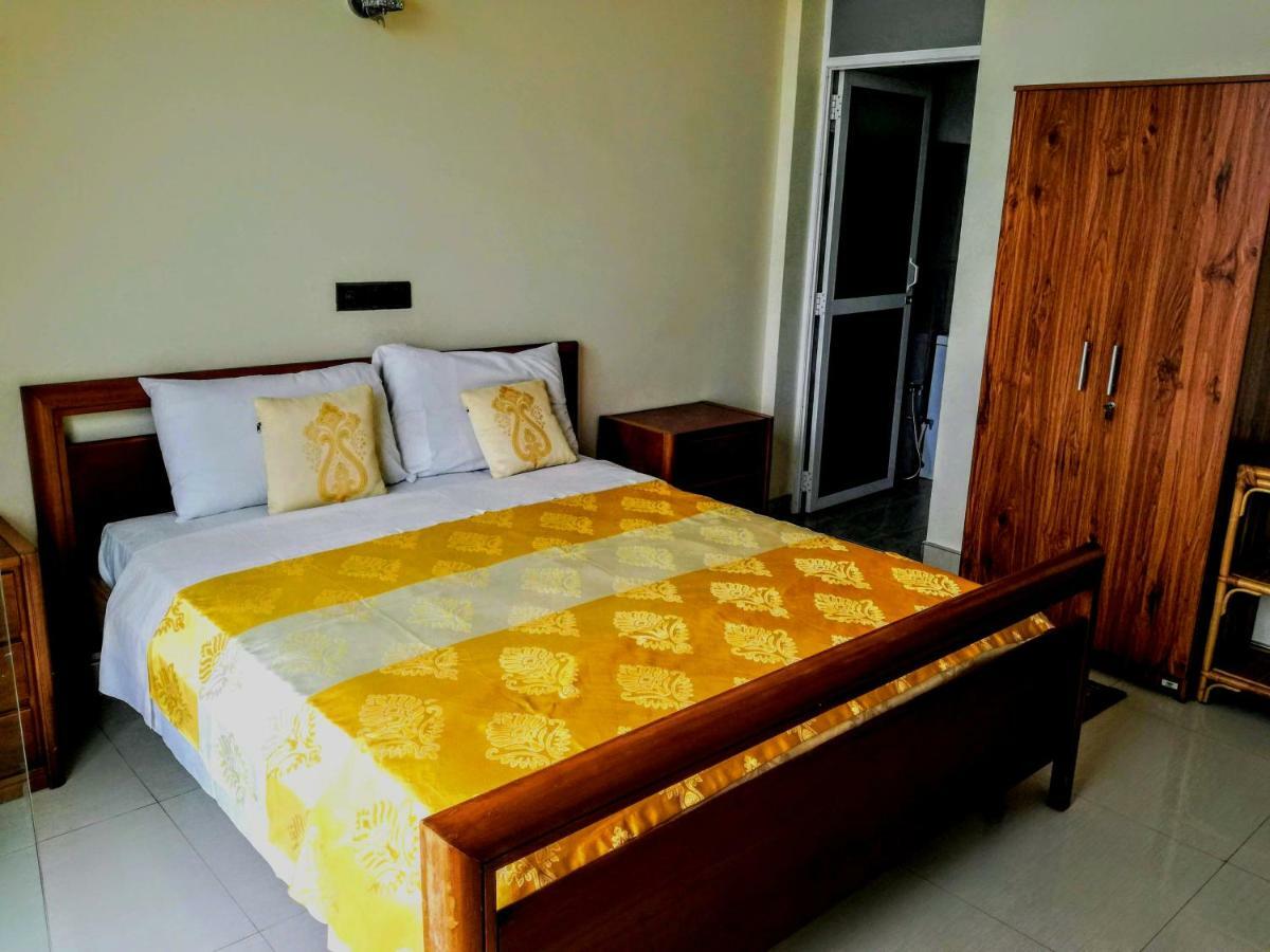 Queens Beach Hotel Tangalle Eksteriør billede